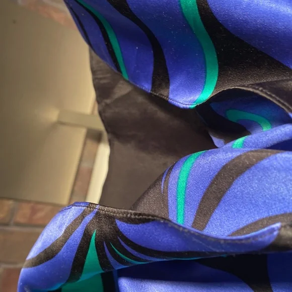 MAGGY LONDON - dress: floral lined bottom and black stretchy strappy top - 16 - Picture 13 of 16